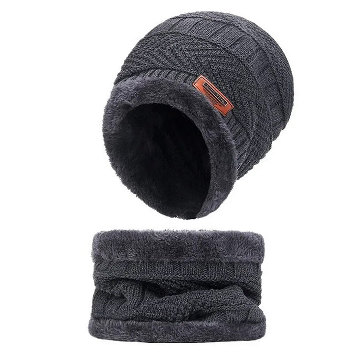 Unisex PolarPosh Duo muts & sjaal winterset; warm, gebreid voor ultiem comfort bij koud weer.