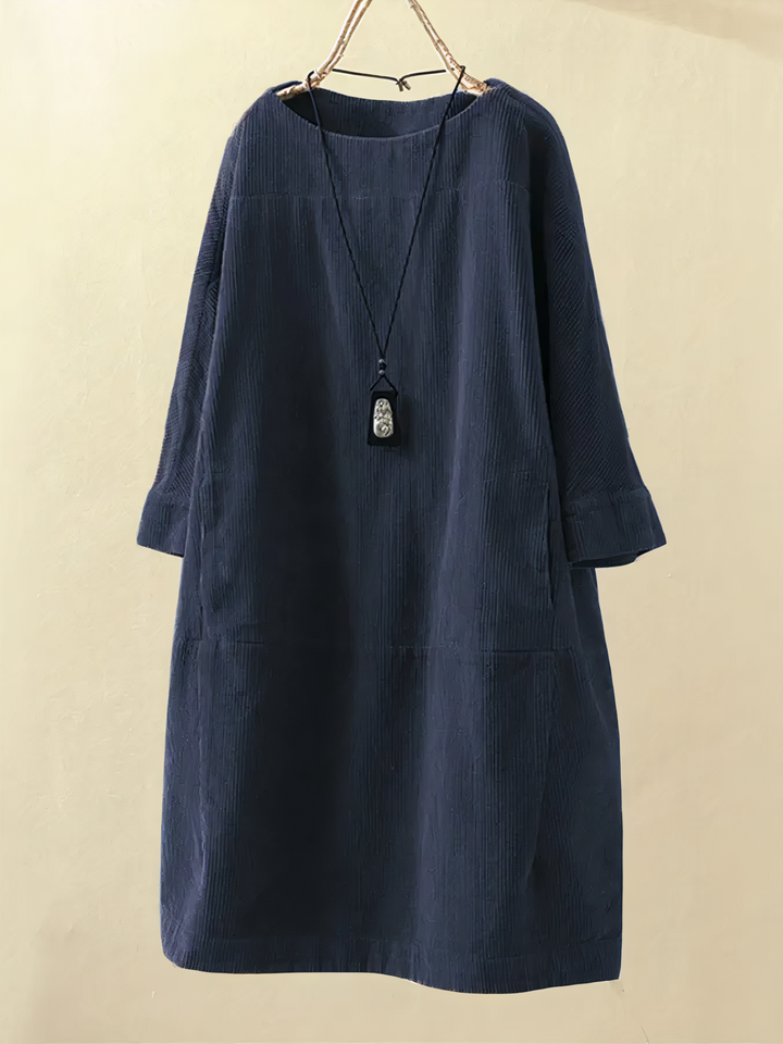 Veelzijdige corduroy tuniekjurk Elise voor dames met lange mouwen, ideaal als comfortabele dagelijkse jurk.