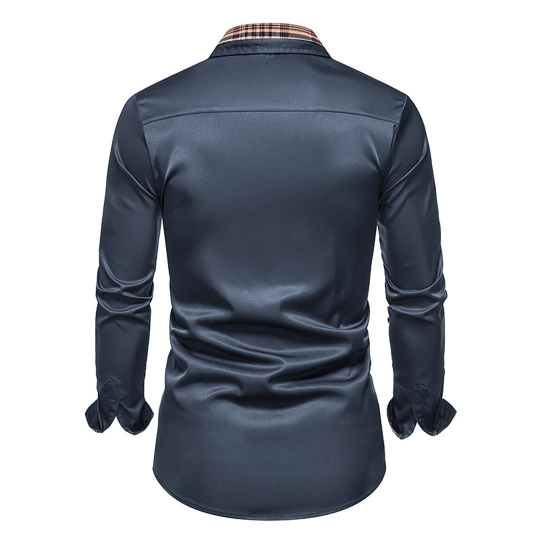 Zakelijk slim fit herenoverhemd, creëert een nette en professionele uitstraling. Ideaal voor herenmode.
