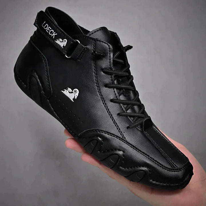 Comfortabele trendy herenschoenen, perfect als waterdichte wandelschoen voor lange tochten.