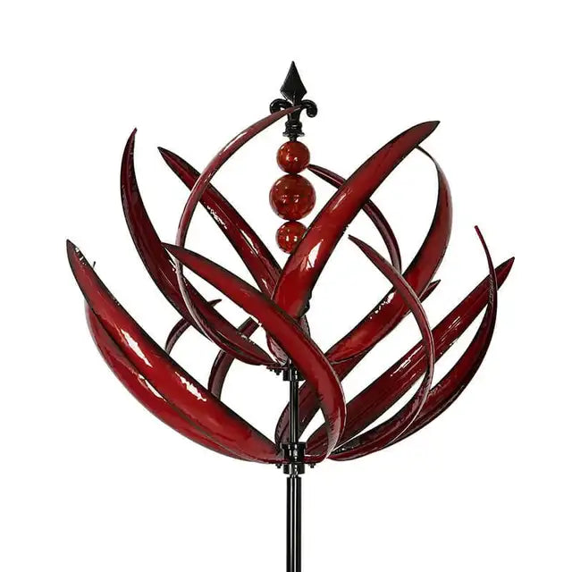 Weerbestendige kinetische tuindecoratie windspinner in opvallend blauw en rood voor ontspanning.