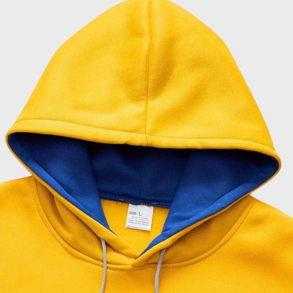 Veelzijdige heren hoodie, ideaal voor casual comfort en stijlvolle kleding.