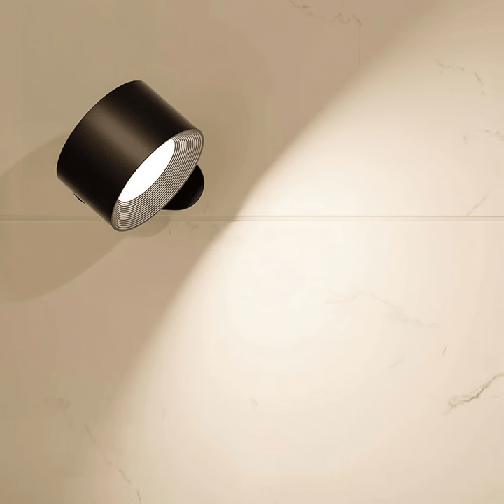 Praktische draadloze LED wandlamp met afstandsbediening, perfect als slaapkamer nachtlampje.