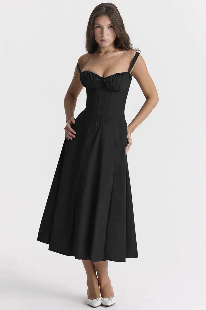 Elegante dames zomerjurk, gebloemd met tailleaccent, ideaal voor feesten of dagelijks gebruik.