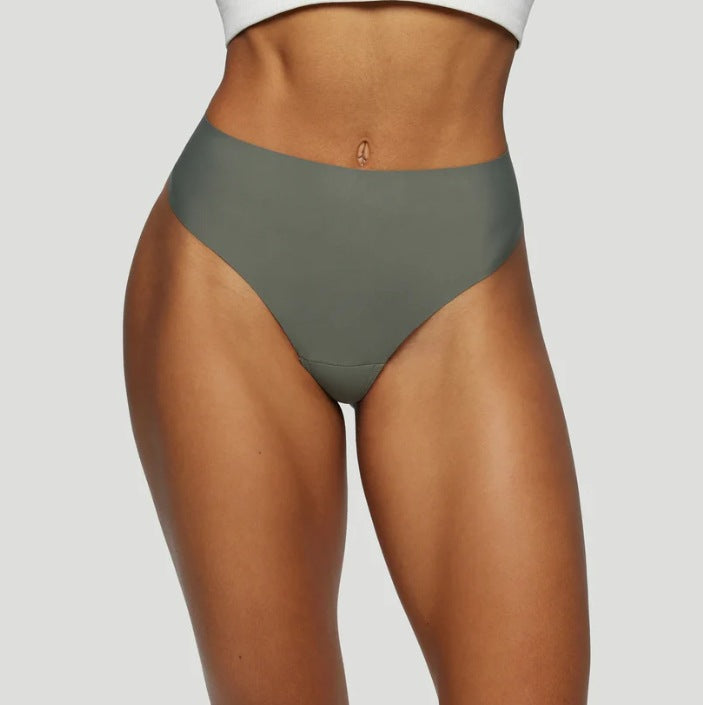 Discrete dames string; onzichtbare lingerie voor een strakke outfit zonder zichtbare lijnen.