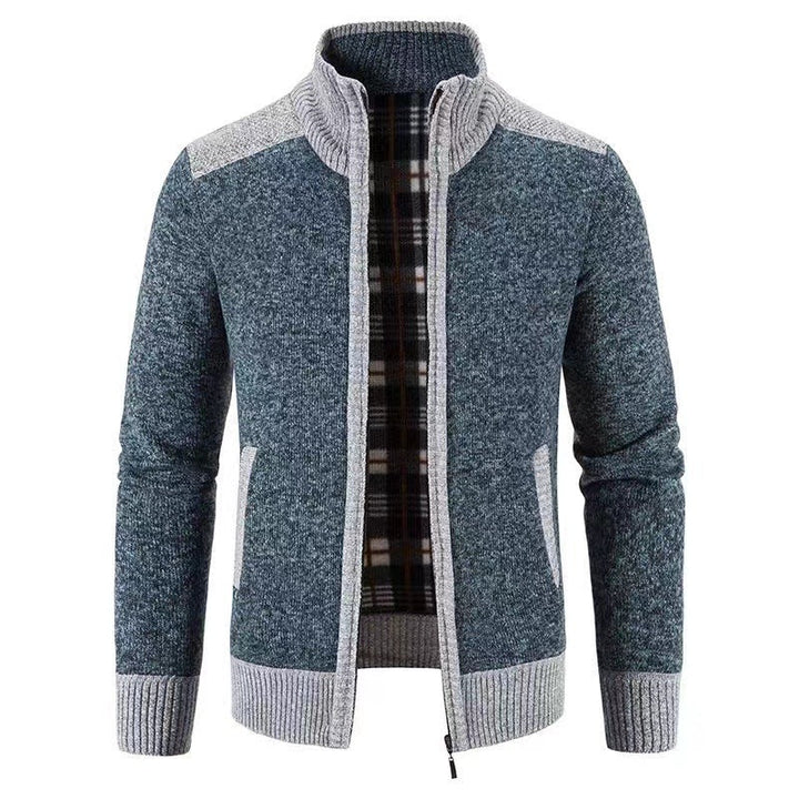 Herenkleding: gebreid vest met stevige kraag, garandeert warmte en comfort.