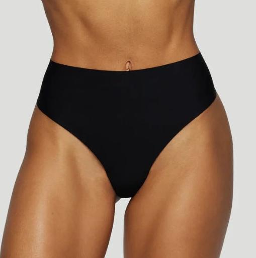 Vrijheid van beweging met deze onzichtbare string. Sportieve damesonderbroek voor optimale prestaties.
