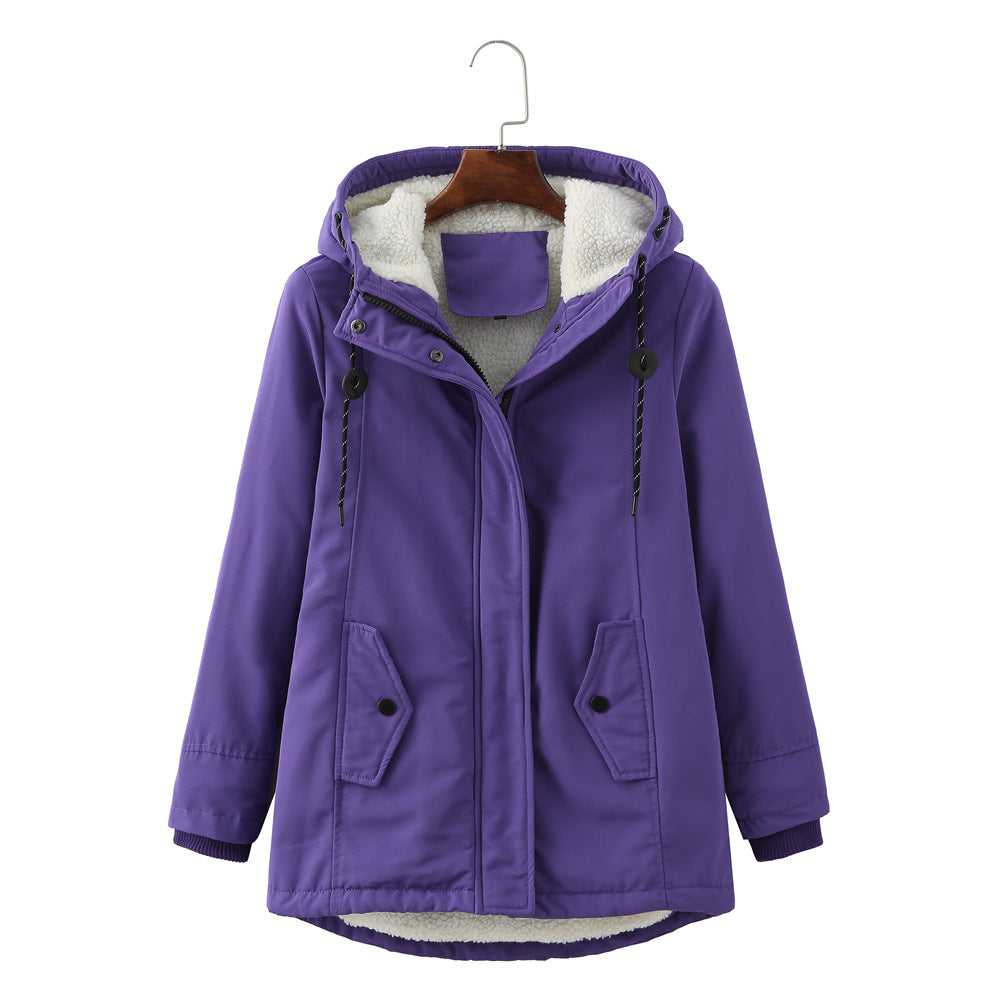 Luxe Aurora winterjas voor dames, perfecte winterkleding voor een elegante en warme uitstraling.