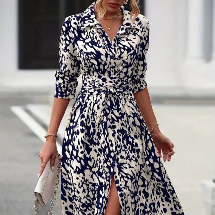 Veelzijdige dames zomerjurk, ademend midi-model met chique strikceintuur voor een elegante of casual look.