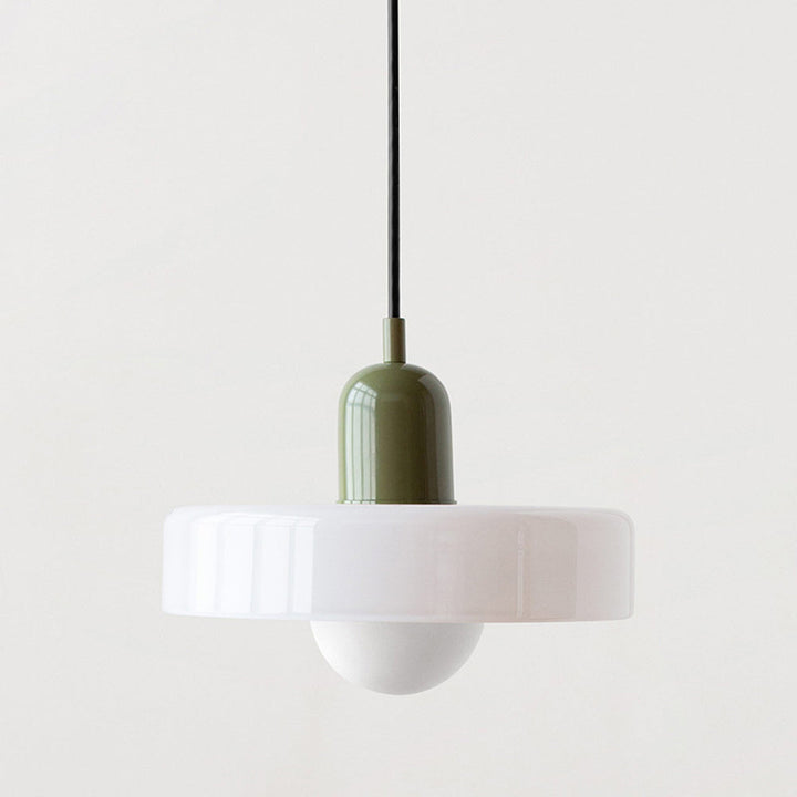 Kunstzinnige Bauhaus verlichting: unieke ColorLoop hanglamp met warme gloed voor elke kamer.