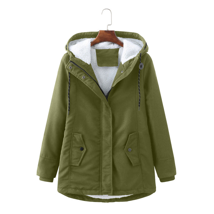 Dames winterjas Aurora: optimale warmte en stijl voor de koudste dagen, ook beschikbaar in grote maten.