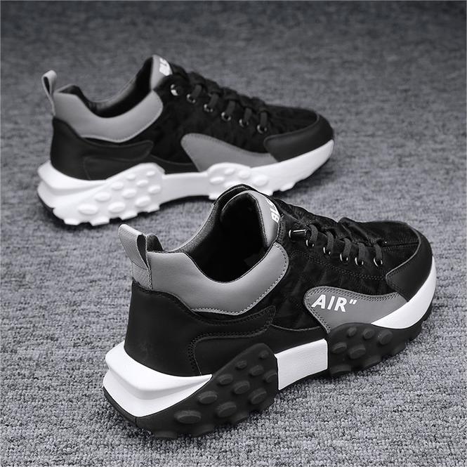 Zwarte Valor orthopedische herensneakers, stijlvol en comfortabel voor dagelijkse wandelingen en casual gebruik.