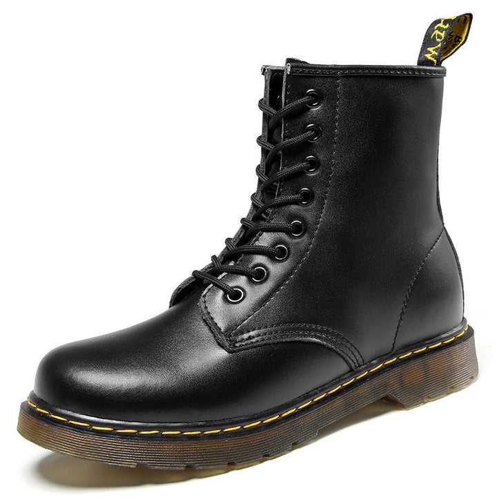Trendy witte dameslaarzen, stoere boots met stevige zool voor extra grip en comfort. Ideale herfst/wintermode.