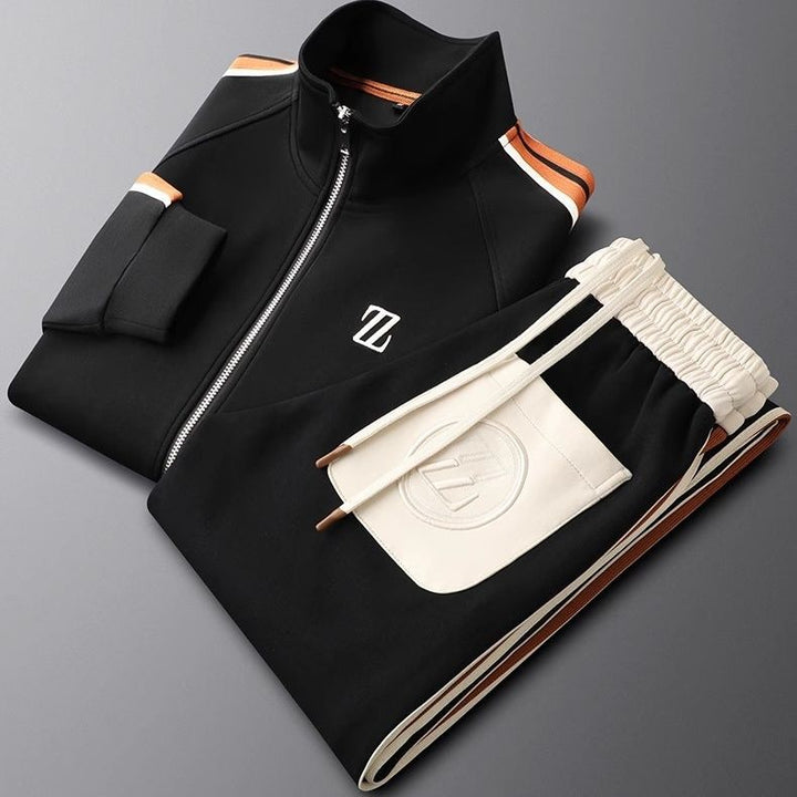 Complete set: comfortabel heren trainingspak van lycra en polyester voor sportieve prestaties en ontspanning.
