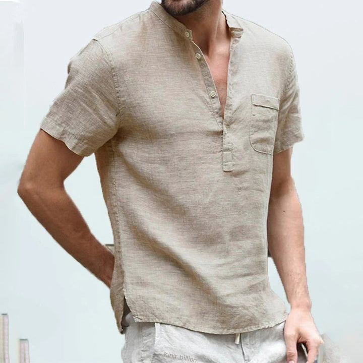 Luchtig heren poloshirt met korte mouwen voor zomerse dagen; ademend en comfortabel, ideaal voor dagelijkse kleding.