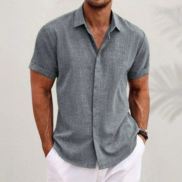 Stijlvol heren overhemd met korte mouwen, perfect voor een casual zomerlook of strandkleding.