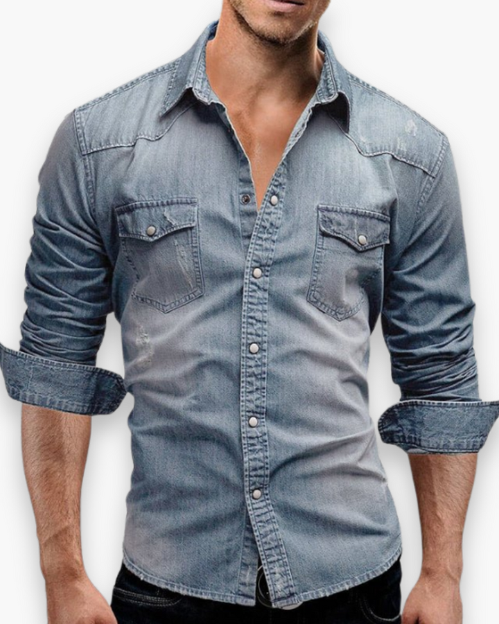 Heren spijkeroverhemd, klassiek indigo blauw, met knoopsluiting en borstzakken voor een stijlvolle look.