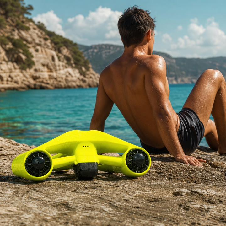 Duurzame onderwaterscooter, ideaal voor watersport en onderwater exploratie. Perfecte zeescooter voor duikers.
