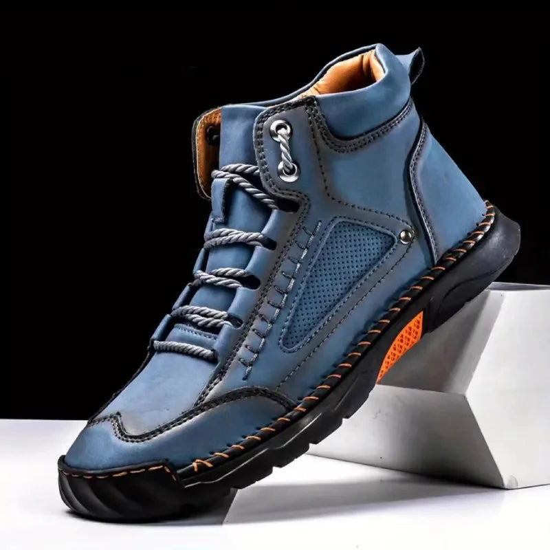 Angus heren casual schoen, veelzijdig voor stad en natuur, met comfortabele demping en grip.