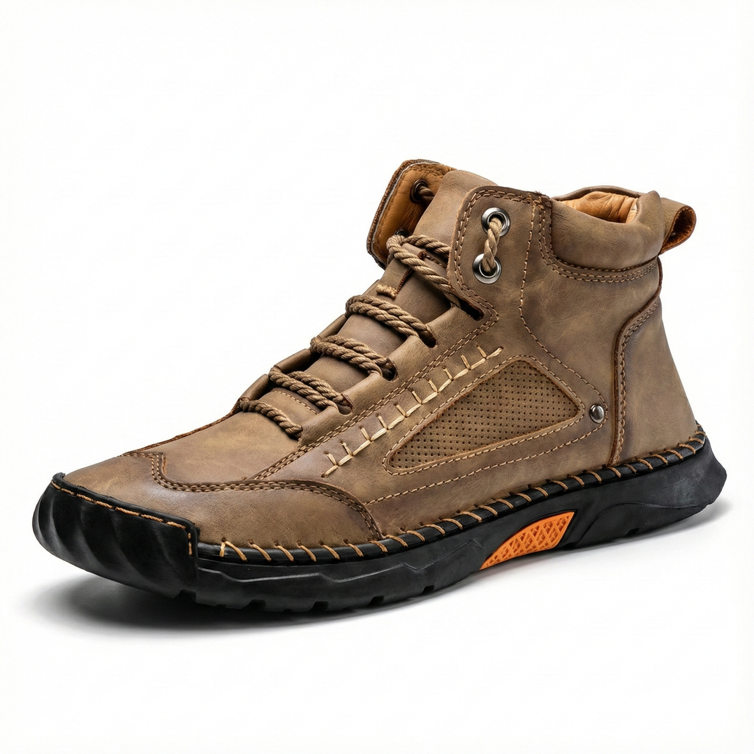 Outdoor geïnspireerde heren wandelschoen Filip Angus, voor grip en comfort op elk terrein.