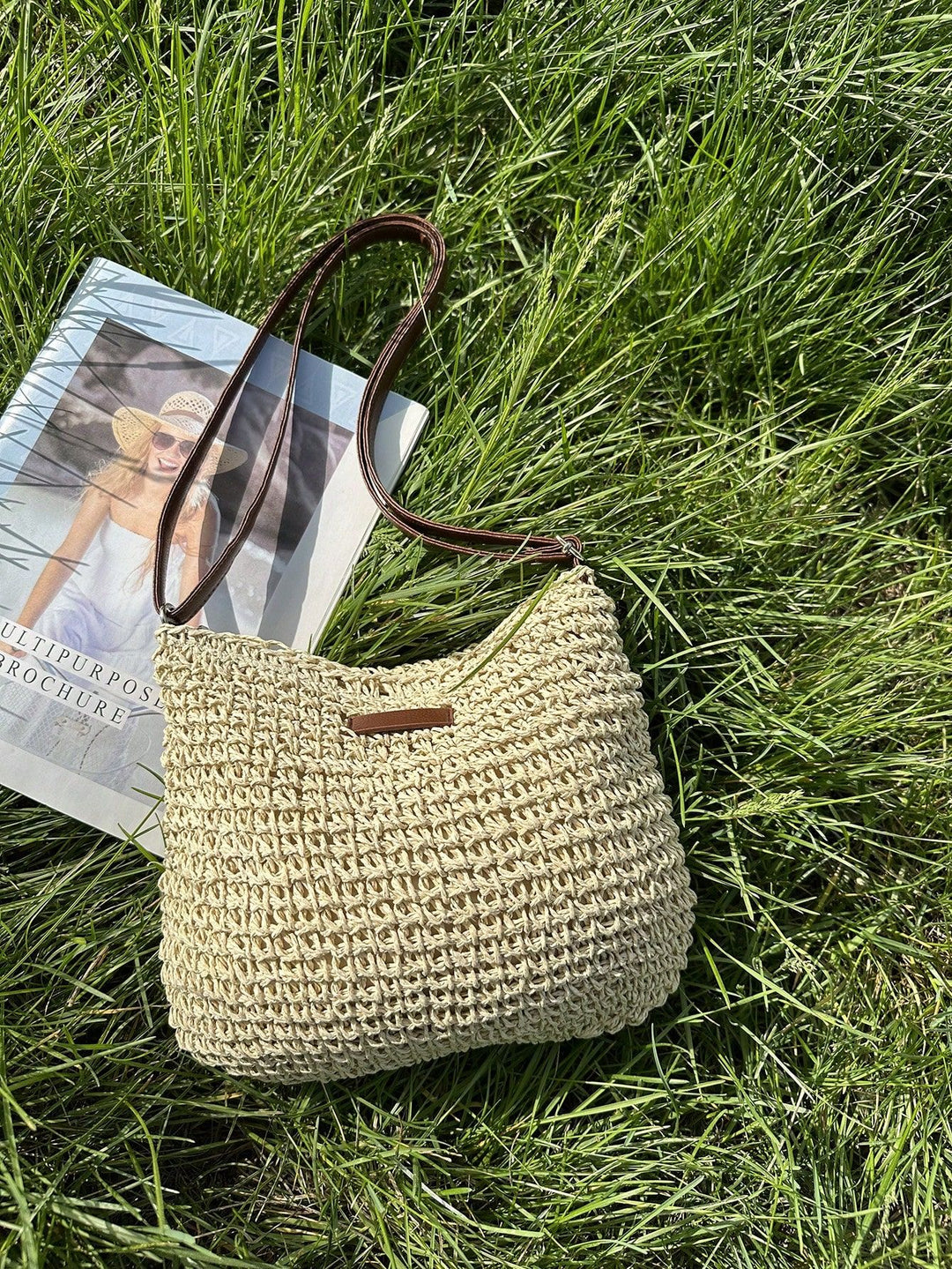 Trendy crossbody tas voor dames, boheemse handgemaakte stijl in khaki-beige, veelzijdig en praktisch accessoire.