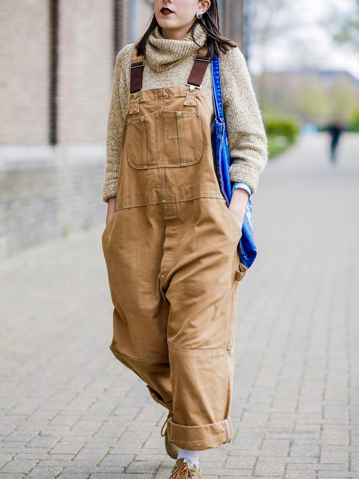 Modieuze dames overall voor workwear en casual gebruik. Comfortabel, verstelbaar, beschikbaar in diverse kleuren.