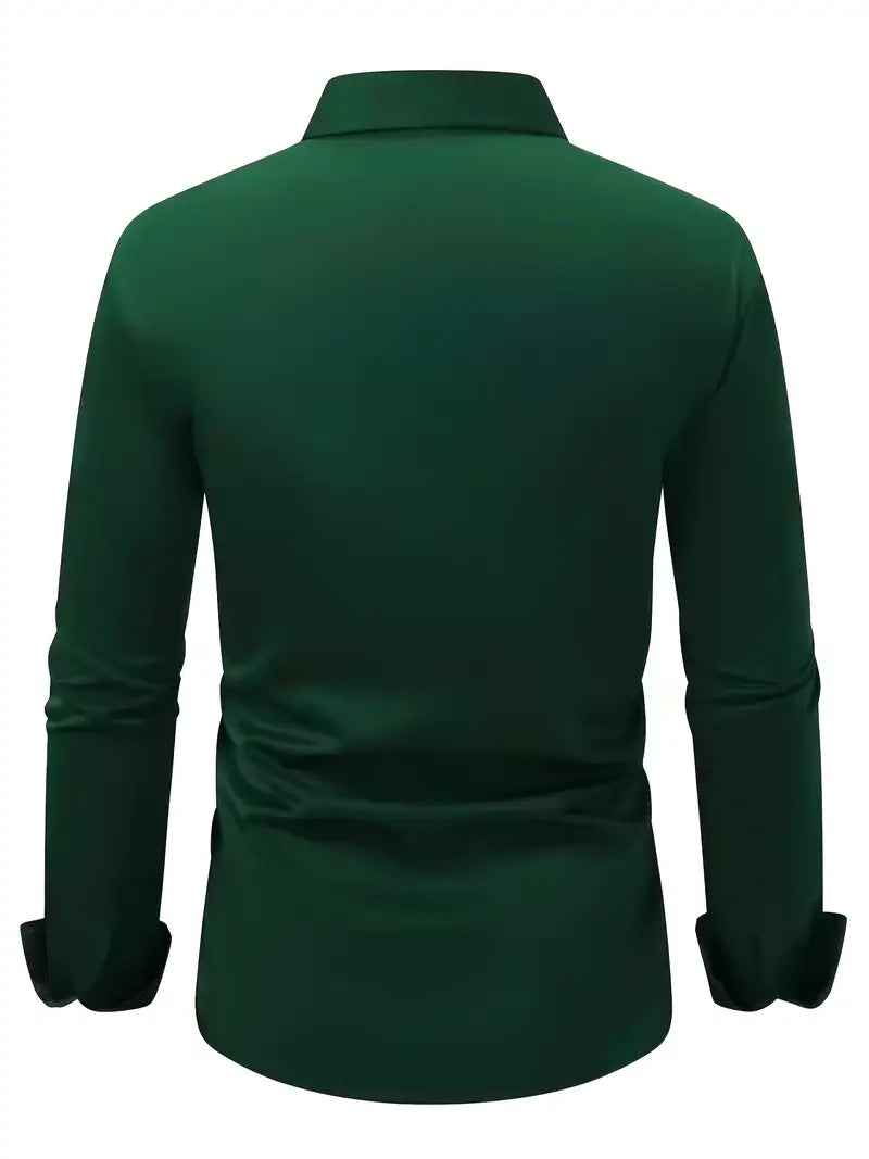 Comfortabel heren overhemd, strijkvrij en ademend, een essentieel modern item voor herenmode.