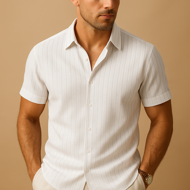 Zomers heren overhemd korte mouw, comfortabel voor vakantie of een casual dagje uit.
