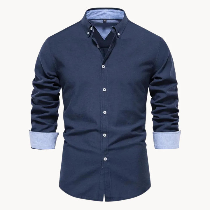 Stijlvol heren overhemd met button-down kraag, lange mouwen en een nette uitstraling.