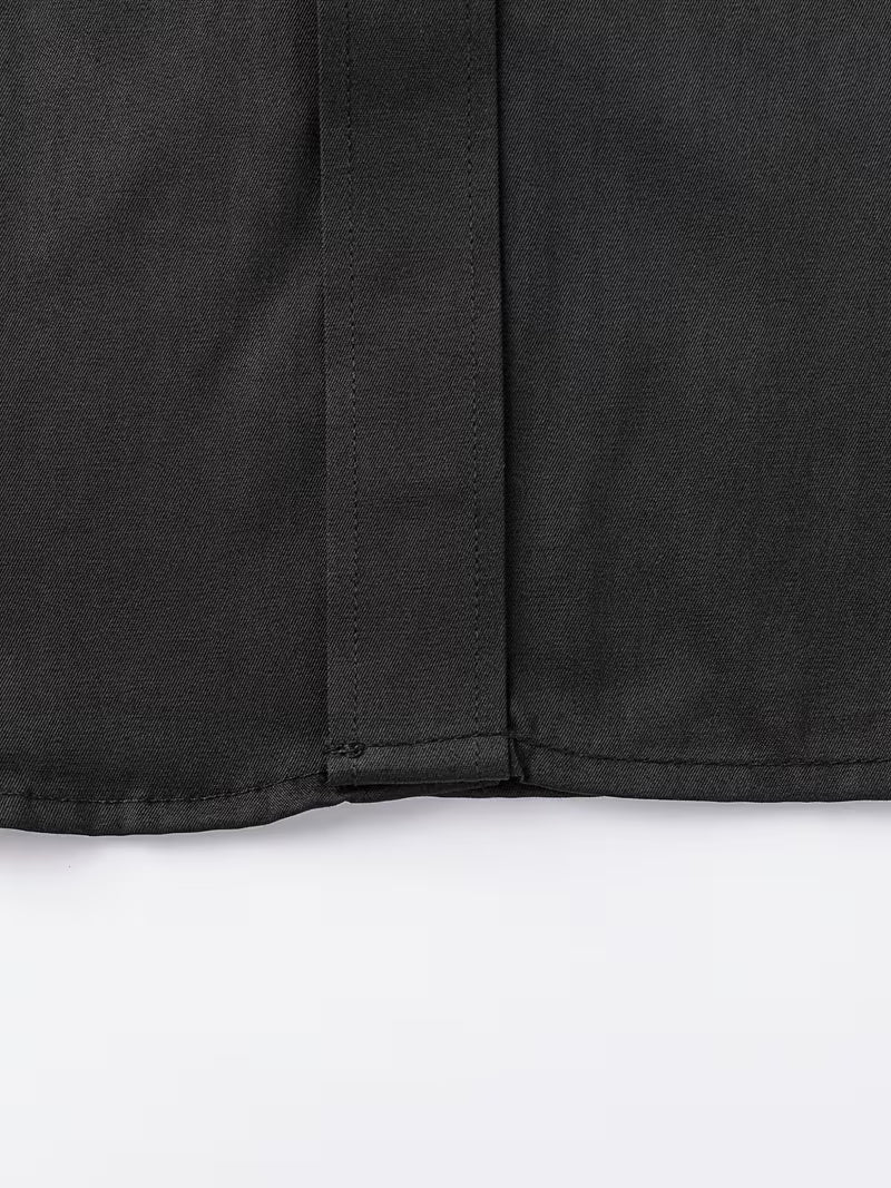 Achterzijde van een elegant heren slim fit overhemd met geometrisch patroon, perfecte pasvorm.