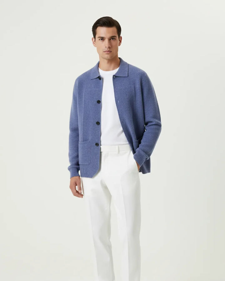 Heren gebreid vest met knoopsluiting; een warme en veelzijdige toevoeging voor elke outfit.