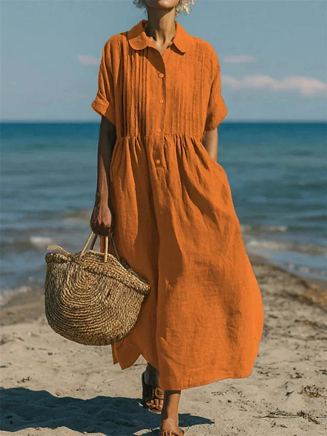 Lichtgewicht lente/zomerjurk voor dames, comfortabel en modieus met knoopsluiting.