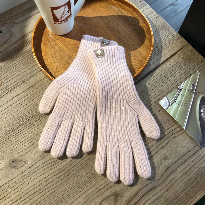 Comfortabele Isolde dameshandschoenen van katoen; warm, touchscreen klaar en perfect voor de winter.