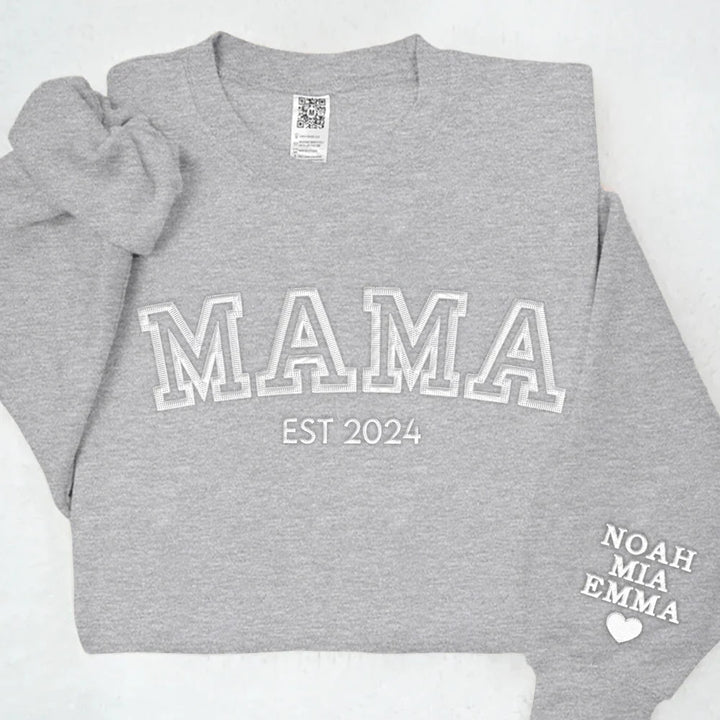 Collectie unisex kleding: T-shirt, sweater, hoodie met geborduurde namen. Persoonlijk geschenk.