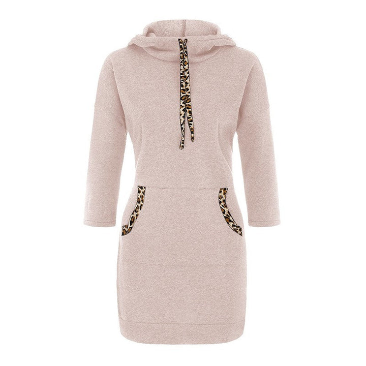 Casual dames trui met capuchon, perfect voor ontspanning thuis of een relaxte dag uit. Zacht en chic.