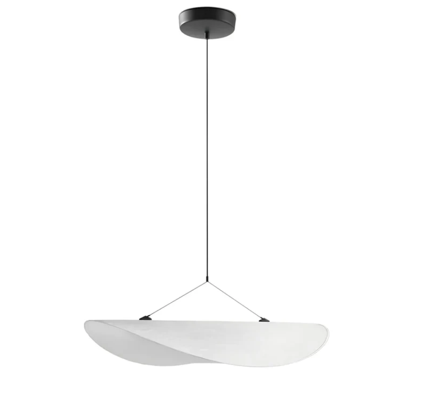Handgemaakte witte plafondlamp. Elegant, modern en sfeervol, perfecte design verlichting voor thuis.