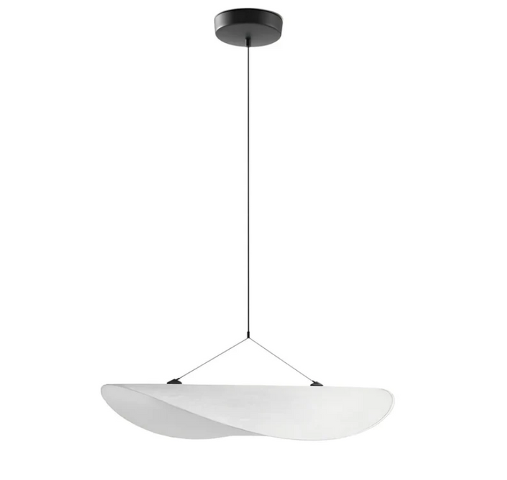 Handgemaakte witte plafondlamp. Elegant, modern en sfeervol, perfecte design verlichting voor thuis.