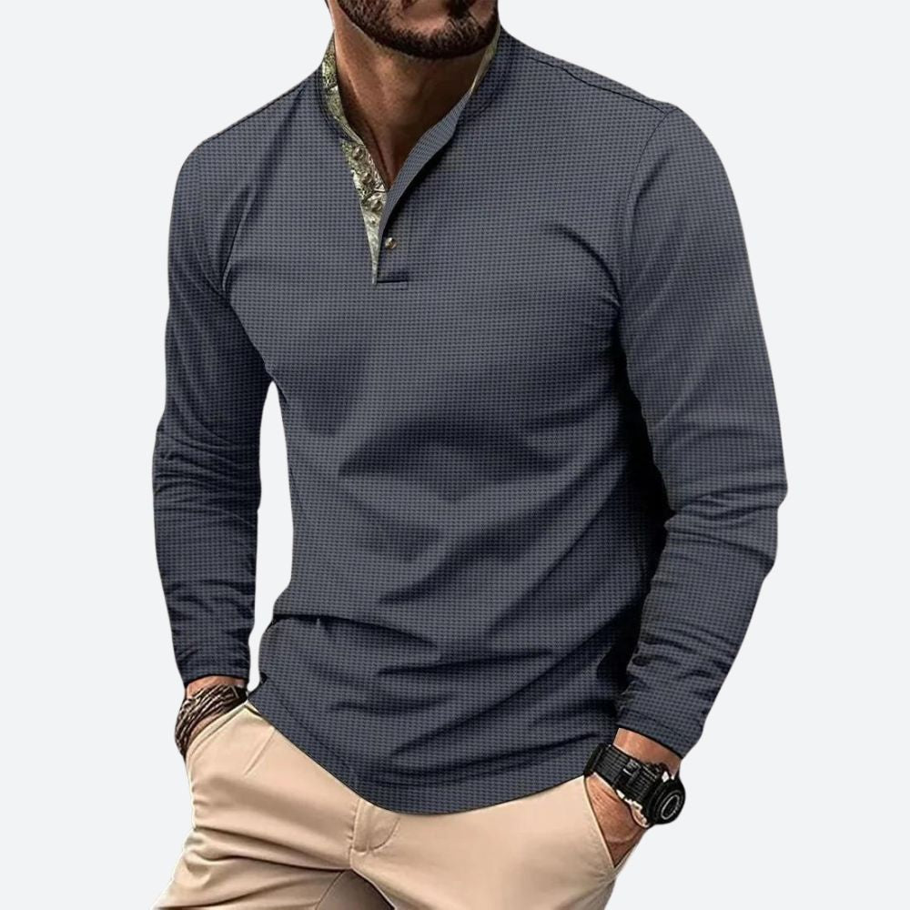 Veelzijdig heren poloshirt met lange mouw voor een smart casual look. Een klassiek en comfortabel kledingstuk.