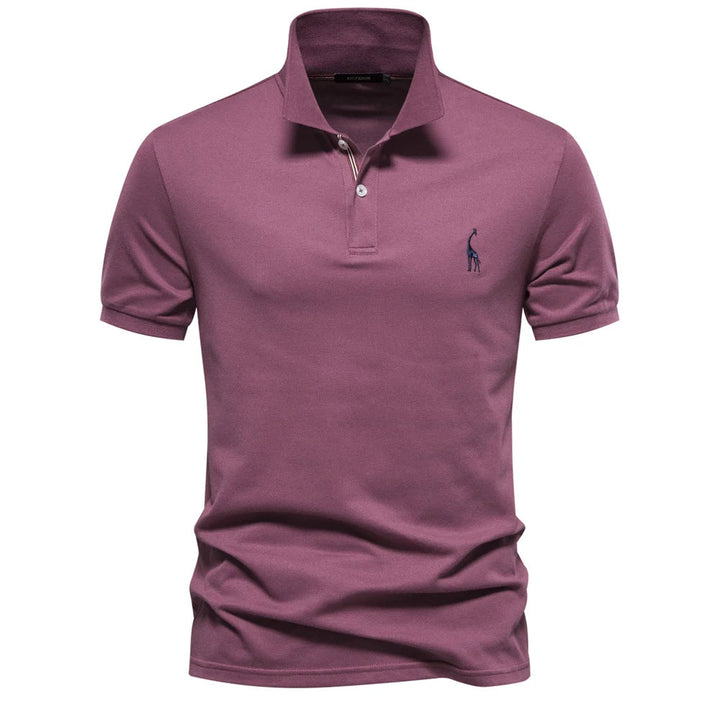 Achterkant van een stijlvol heren poloshirt met comfortabele pasvorm, geschikt voor smart casual herenmode.