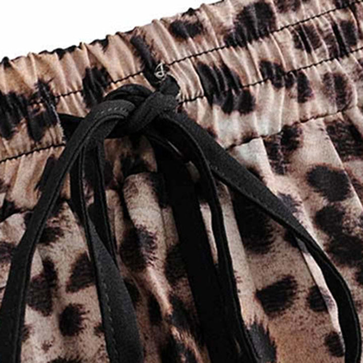 Stijlvolle dames maxi rok met dierenprint; een lange, elegante rok in vintage stijl voor elke gelegenheid.