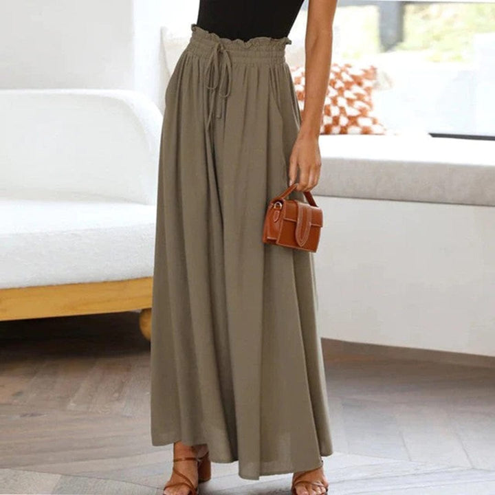 Stijlvolle lange damesrok, elegant en luchtig, perfect als maxi rok voor modieuze zomerkleding.