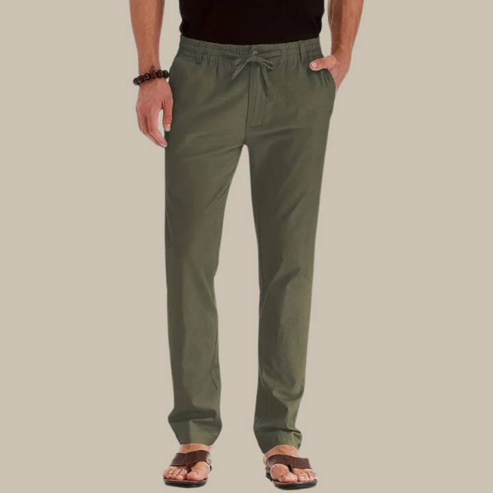 Herve herenbroek in lichte stof, perfect voor comfort en ventilatie tijdens warme zomerdagen.