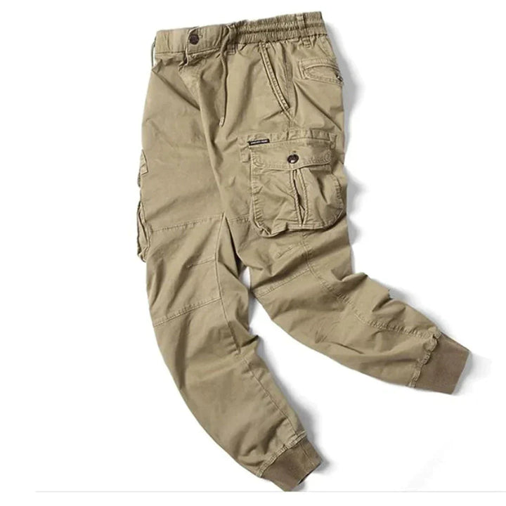 Ademende katoenen heren cargo broek, comfortabel en functioneel. Met handige zakken voor al je benodigdheden.