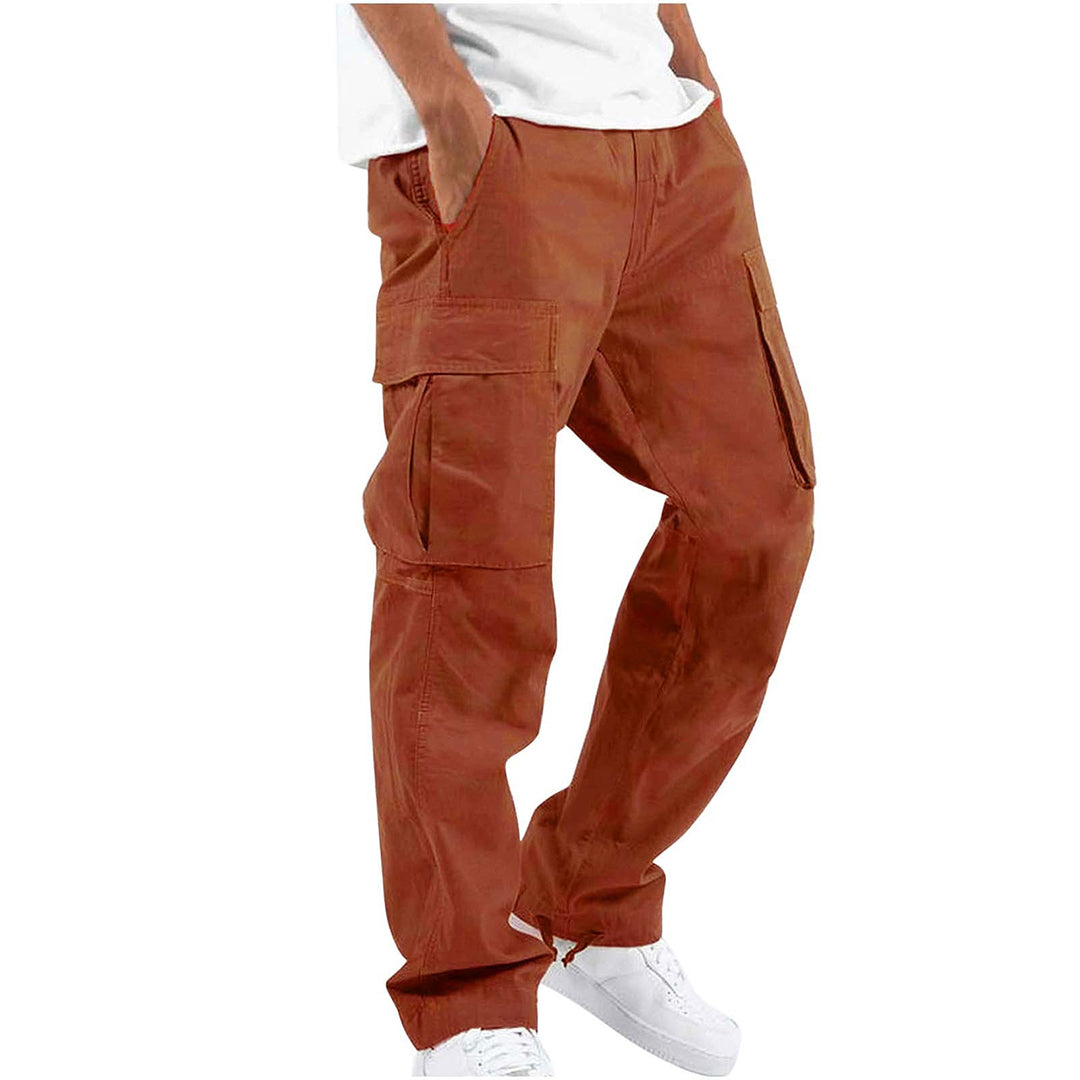 VHM heren cargo broek op display, toont functionele zakken en moderne stijlvolle pasvorm.