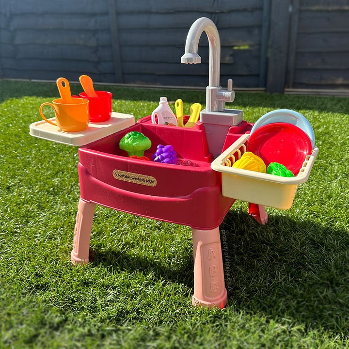 Interactieve Magische Water Speelkeuken voor kinderen met werkende kraan, ideaal voor rollenspel en waterpret.