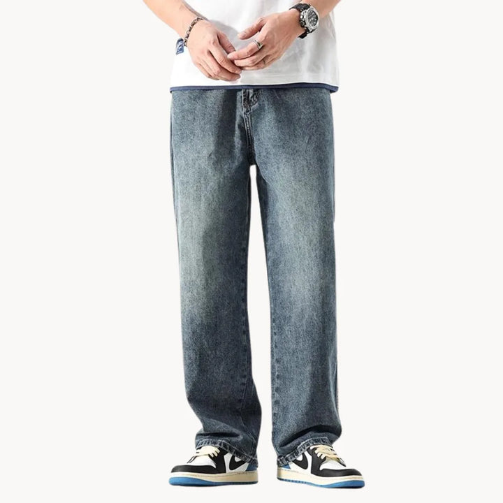 Petrolkleurige heren retro jeans, rechte pijp, casual zomerlook met unieke tint.