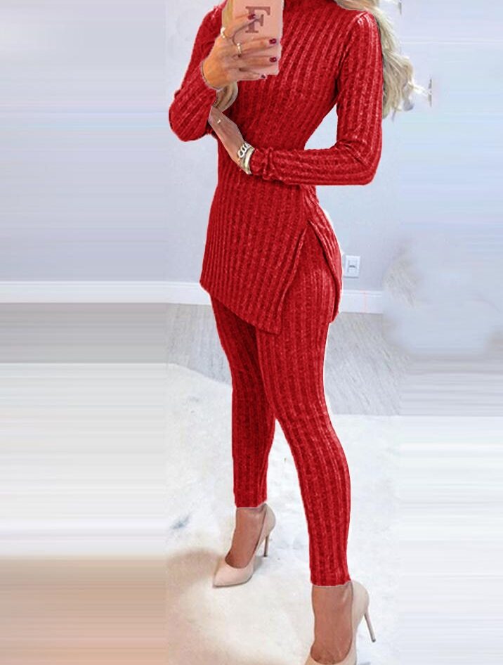 Comfortabele top van de Féline dames loungewear set, zacht en effen, geschikt voor casual dameskleding.