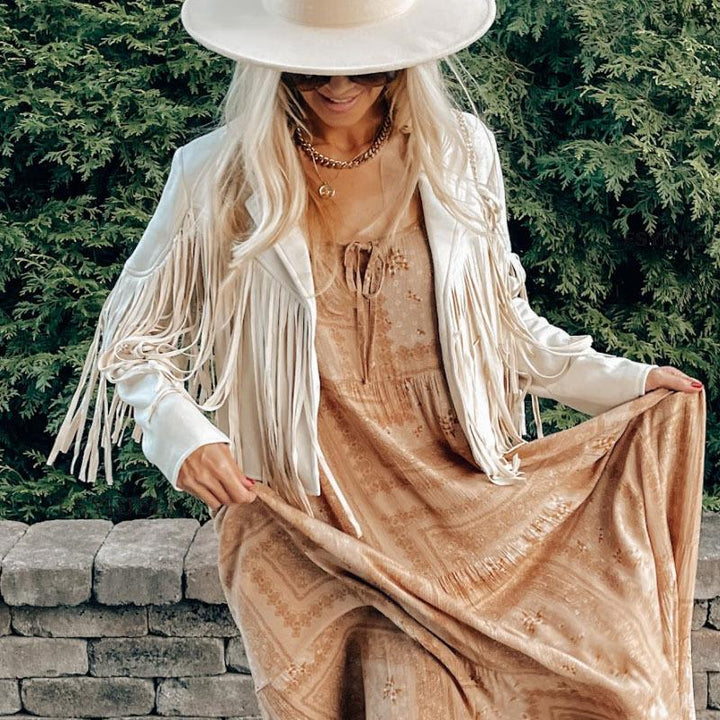 Kort damesjack met franjes; iconische westernstijl. Casual en chic voor damesmode.