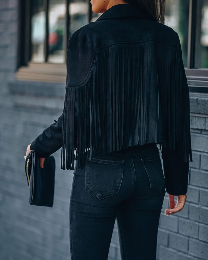Casual damesjack met vrolijke franjes. Ideaal voor een lente- of najaarslook voor dames.