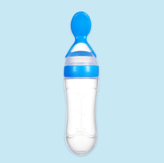 Compacte babyvoeding fles met zachte siliconen lepel, ontworpen voor gemakkelijke voeding en spenen onderweg.